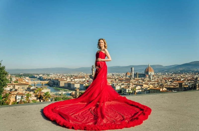 Florence: A photoshoot in luxurious dresses - FAQ