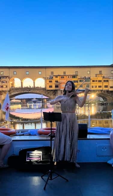 Florence: Arno River Cruise with a Live Concert - Navigating Florence from the Water: An In-Depth Look