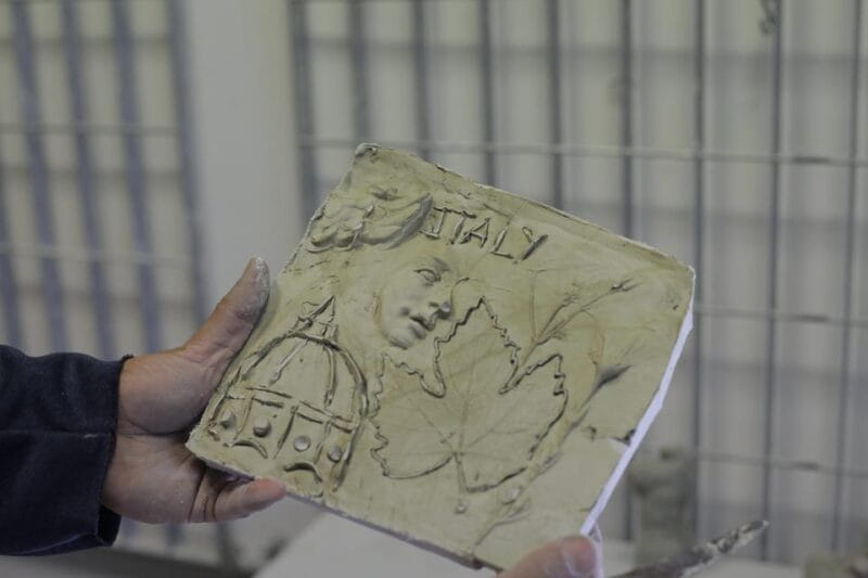 Florence: create your own personalized plaster cast - Who Should Consider This Experience?