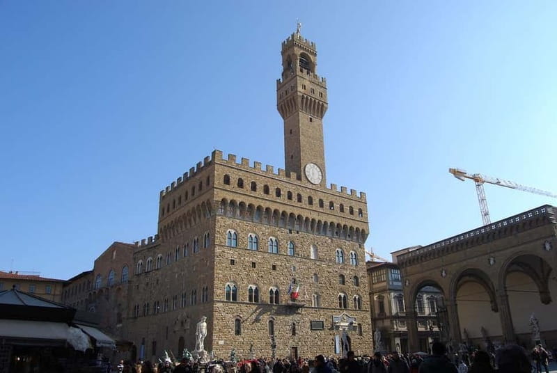 Florence: Guided Walking Tour of the City Center - Piazza della Repubblica: The City’s Beating Heart