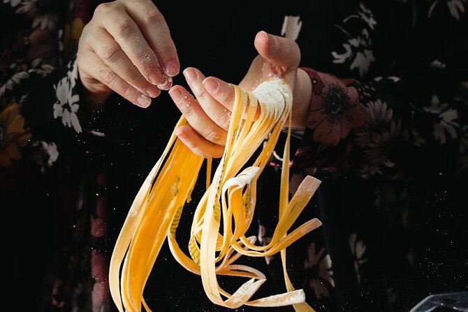 Florence: Pasta Cooking Class With Unlimited Wine - Accessibility and Transportation
