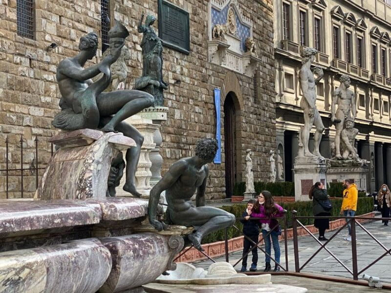 Florence: Piazza della Signoria Children's Walking Tour - Exploring the Piazza della Signoria through a Child’s Eyes
