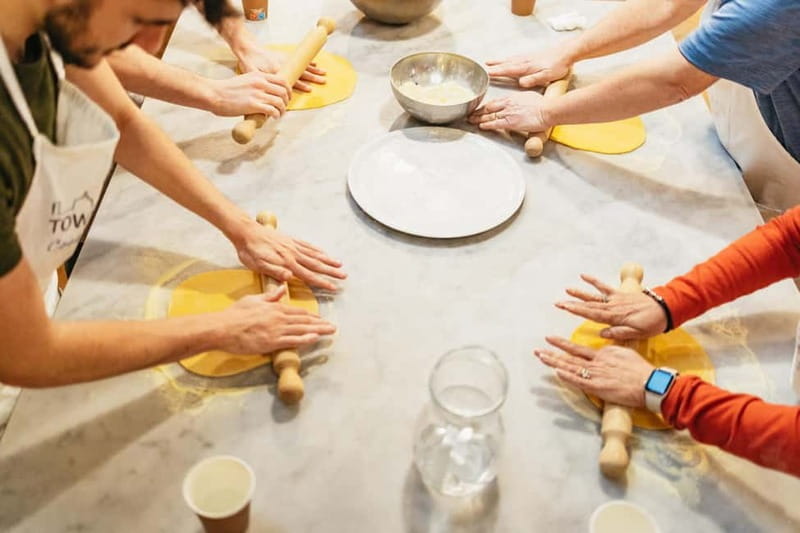 Florence: Premium Pasta and Gelato Cooking Class - The Meal and Wine Experience