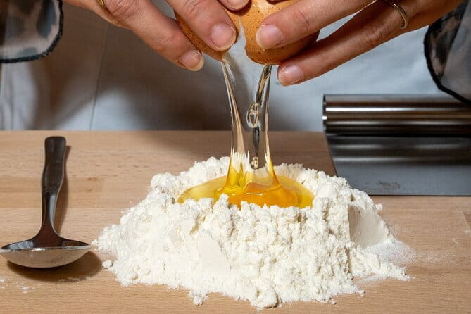 Florence: Ravioli & Pasta Class with Tiramisu and Unlimited Wine - FAQs