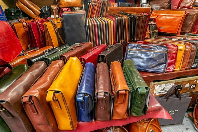 Florence Top-Sites Guided Tour with Skip-The-Line Access to Michelangelo David - Price and Logistics