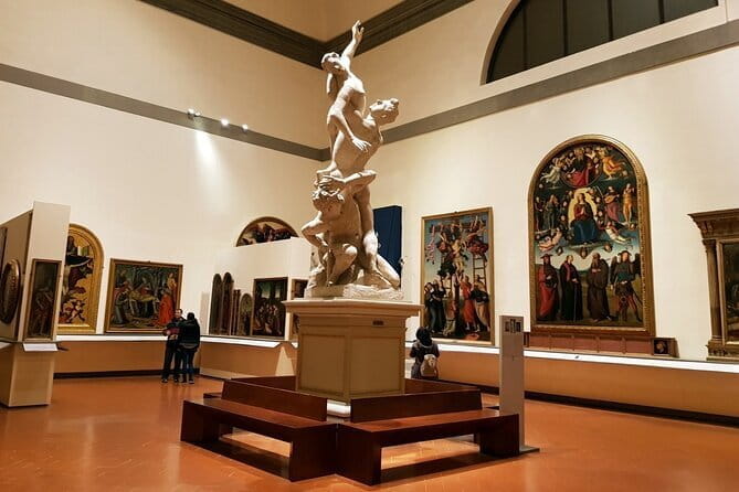 Florence Tour: Michelangelo's David and Historic Center - An In-Depth Look at the Florence Tour