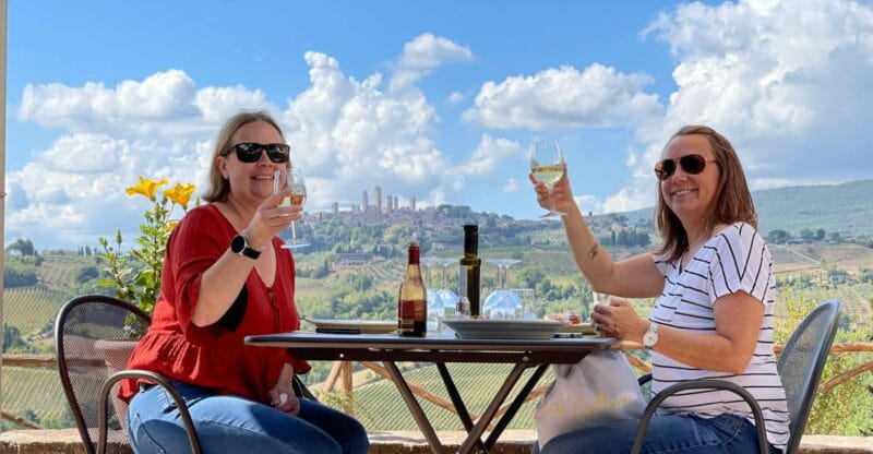 Florence: Wineries, Tastings, Lunch & San Gimignano Day Trip - Entering the World of Tuscan Vineyards