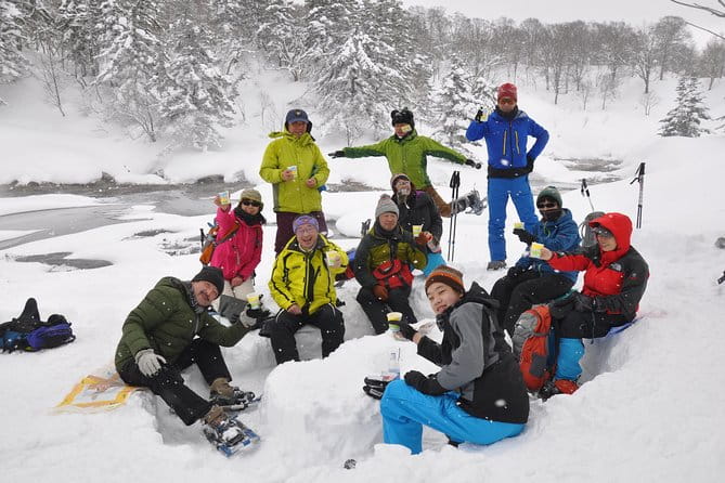Fluffy New Snow and the Earth Beating, Goshougake Oyunuma Snowshoeing Tour - Booking Information