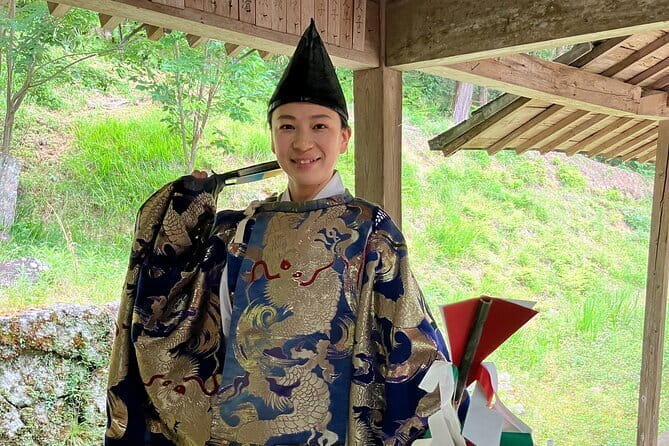 Folklore of KAGURA - The Significance of Kagura in Japanese Culture