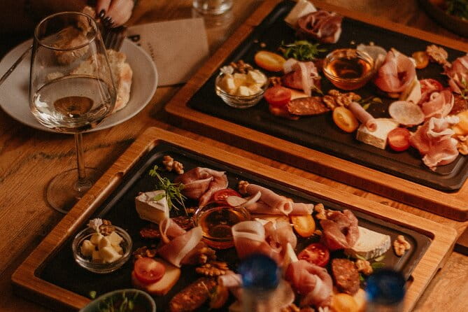 Food and Wine Tasting in Budapest City Center with Sommelier - Who Is This Tour Best For?