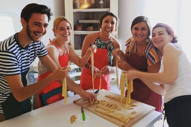 Food Experience with a local in Praiano - Entering the World of Praiano’s Family Cooking