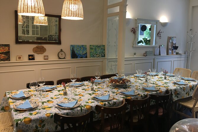 Food Market Shopping and Cooking Workshop in A Coruña - Meeting and Pickup Location