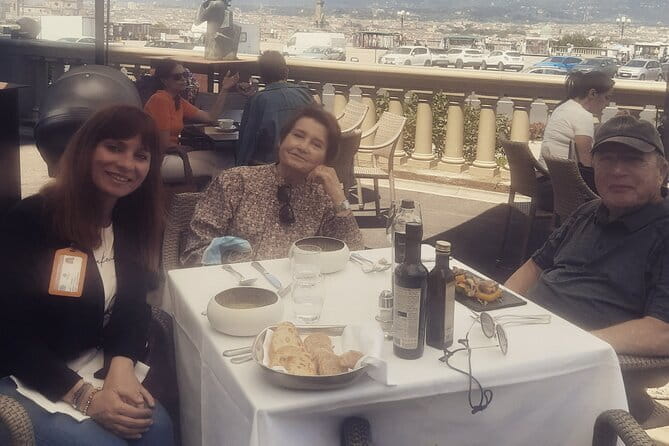 Food Tour Florence Small Groups - Piazza della Signoria: A Feast for the Eyes and Palate