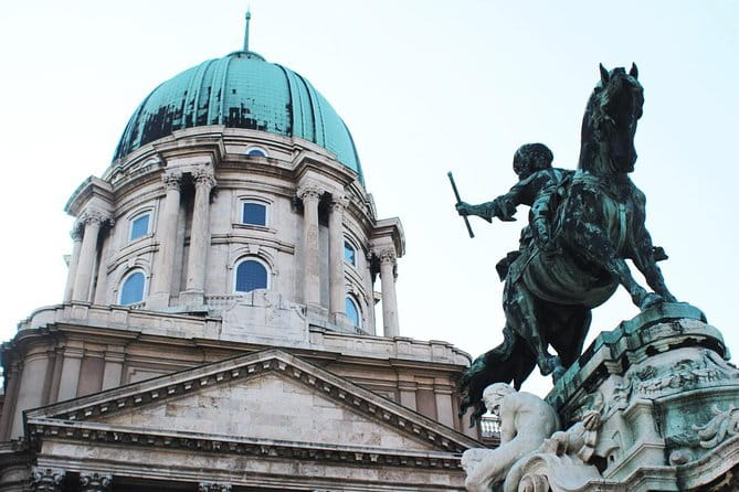 Fools and Kings - Buda Castle District Tour with Cake & Coffee - The Experience at a Glance: What You Get