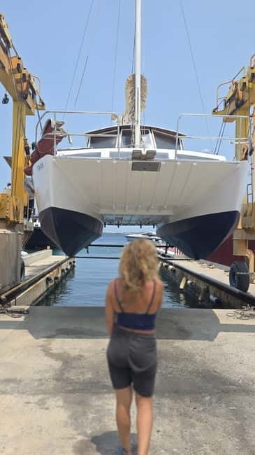 Formentera: Daily departures on a classic catamaran - Discovering the Beauty of Formentera’s Coast by Catamaran