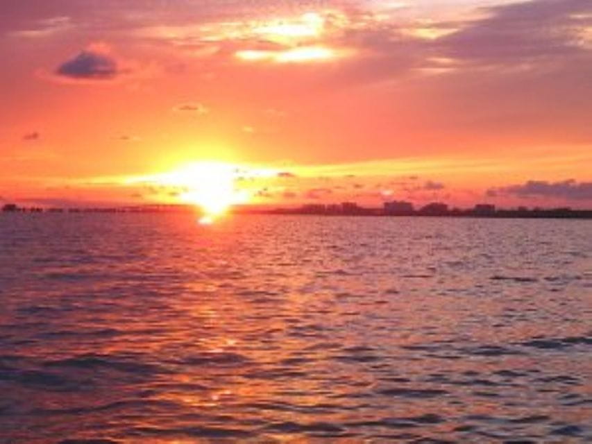 Fort Myers: Guided Sunset Kayaking Tour Through Pelican Bay - Experience Highlights