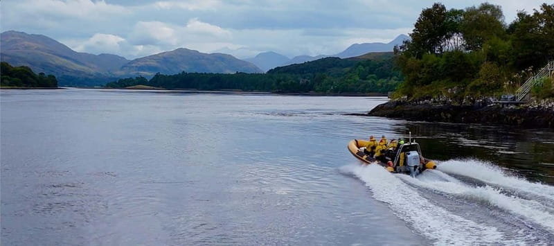 Fort William: 1hr Loch Safari Speedboat Tour - Meeting Point and First Impressions