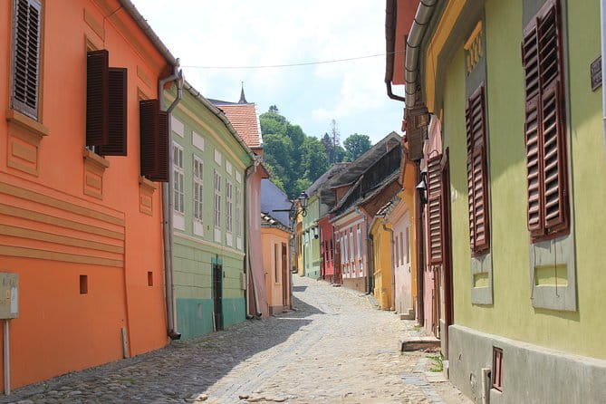 Fortified Church of Viscri and Sighisoara in Spanish (native Spanish guide). - Walking Through Sighisoara’s Medieval Streets