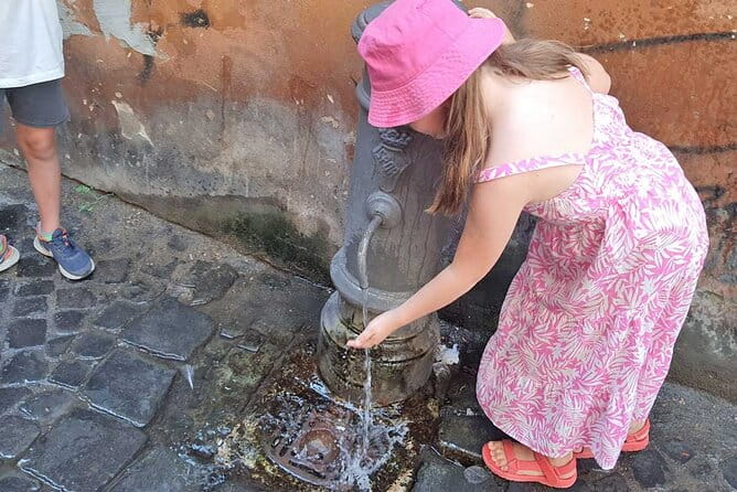 Fountains & Squares of Rome Tour for Kids with Pantheon Trevi Navona & Gelato - Key points / Takeaways
