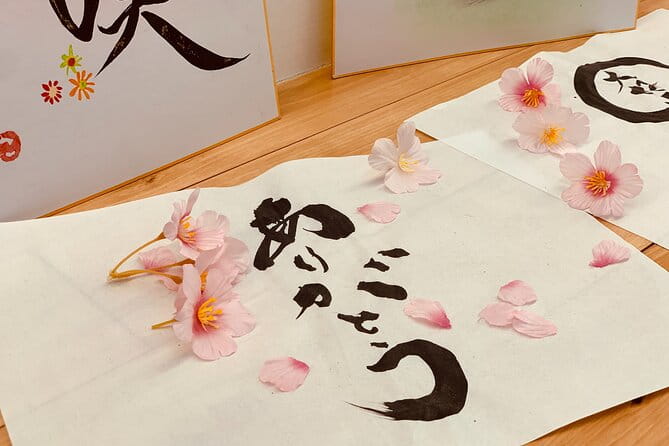 Fox Mask Painting Experience in Asakusa Tokyo - Participant Reviews