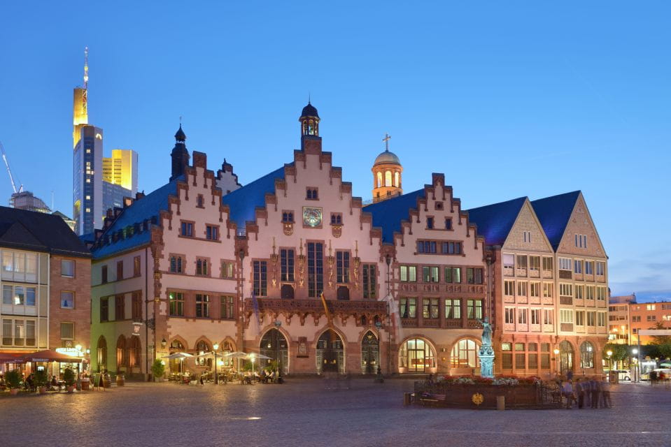 Frankfurt: Highlights and New Old Town English-Language Tour - Tour Description