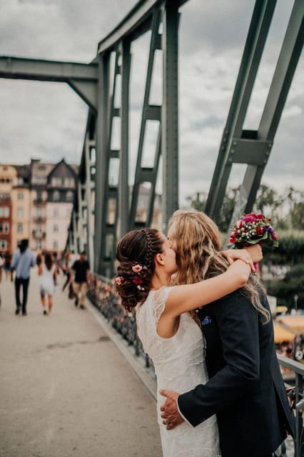 Frankfurt Instagram tour with a private photographer - Key points / Takeaways