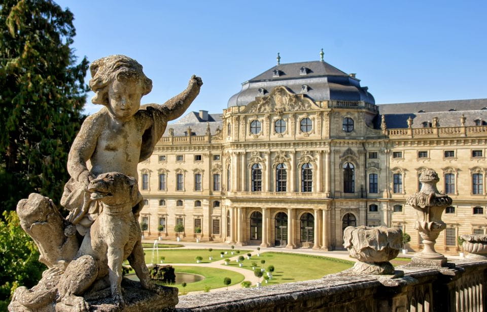 Frankfurt: Romantic Road & Rothenburg Ob Der Tauber Tour - Weikersheim Renaissance Palace