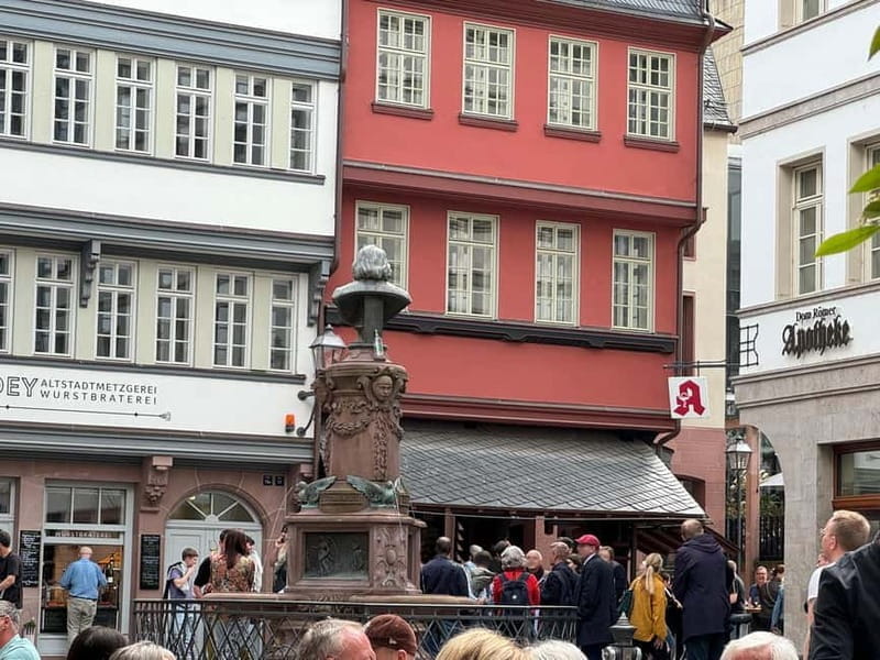 Frankfurt: Walking tour between St. Paul's Church, Main & Old Town flair in German - Frankfurt’s Hidden Corners and Famous Sights: A Walk Through the Old Town