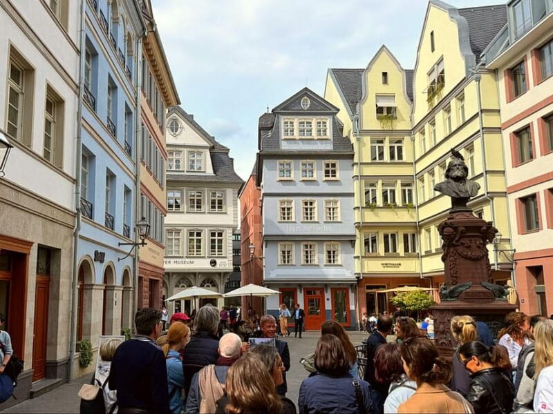 Frankfurt: Walking tour in German in private - just for you and your friends - Why This Tour Works Well for Different Travelers