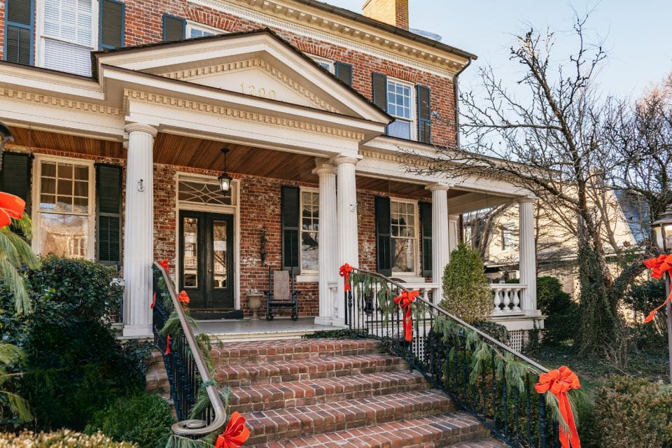 Fredericksburg: Self-Guided Ghost Audio Tour With Mobile App - Tour Practicalities