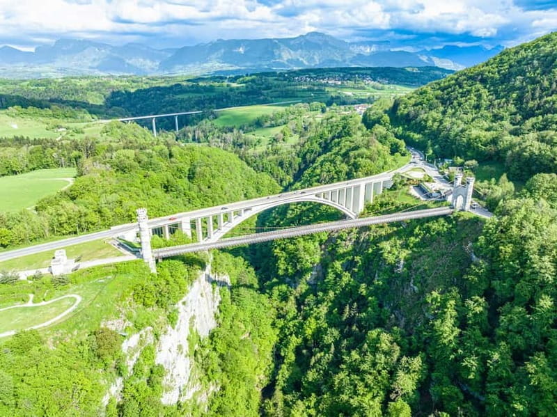 French Alps Day Tour from Geneva to Annecy and Hidden Gems - The Journey Begins: From Geneva to the French Alps