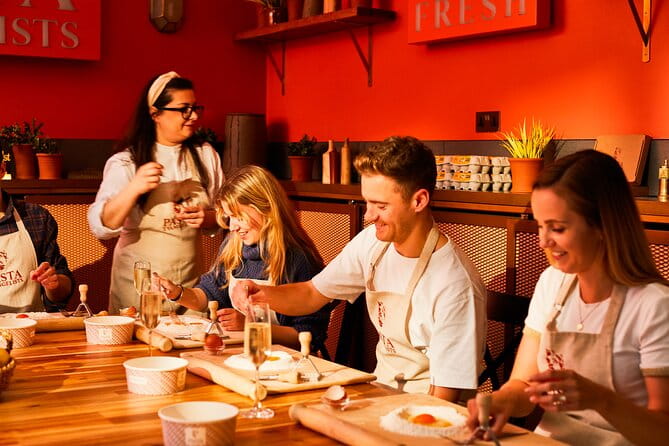 Fresh Pasta Making & Unlimited Prosecco in London - Who Would Love This Experience?