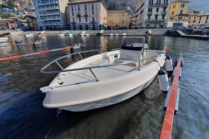 From 1H to 4H License Free Boat Rental 40cv Lake Como - Key Points