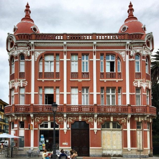 From A Coruna: Guided Day Trip to Lugo & As Catedrais Beach - Ribadeo: Galician Emigration History