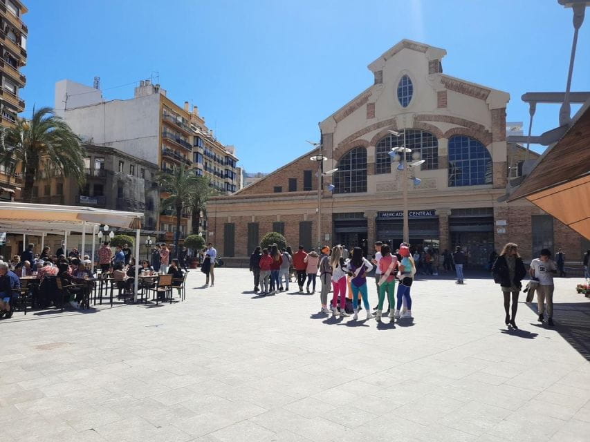 From Albir and Benidorm: Day Trip to Alicante by Coach - Tips for a Great Trip