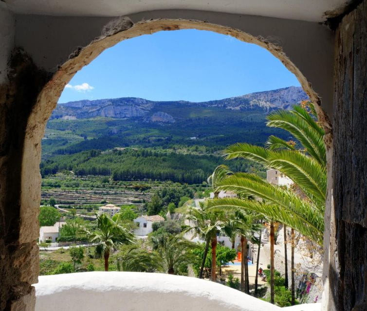 From Albir/Benidorm: Trip to Guadalest Village - Unique Museums to Explore