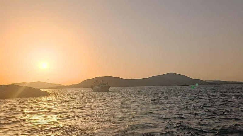 From Alghero: sunset sailing tour - A taste of Sardinian culture aboard