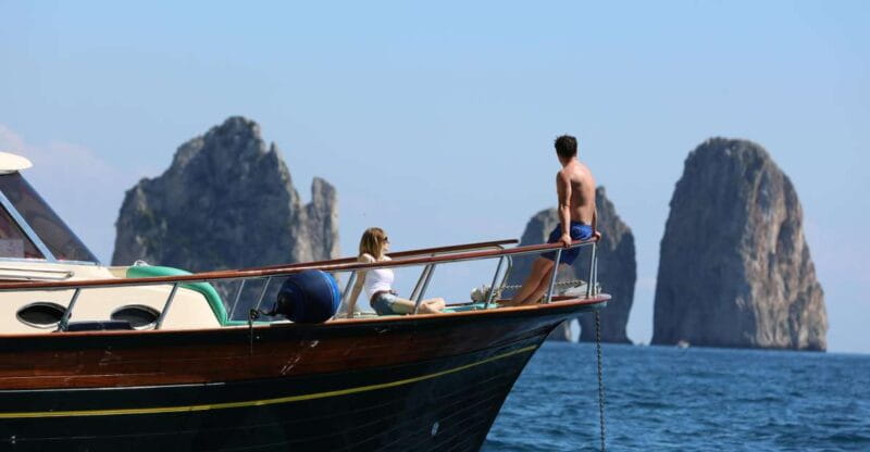 From Amalfi: Li Galli Islands and Capri Full-Day Boat Tour - The Voyage Back and Surprises