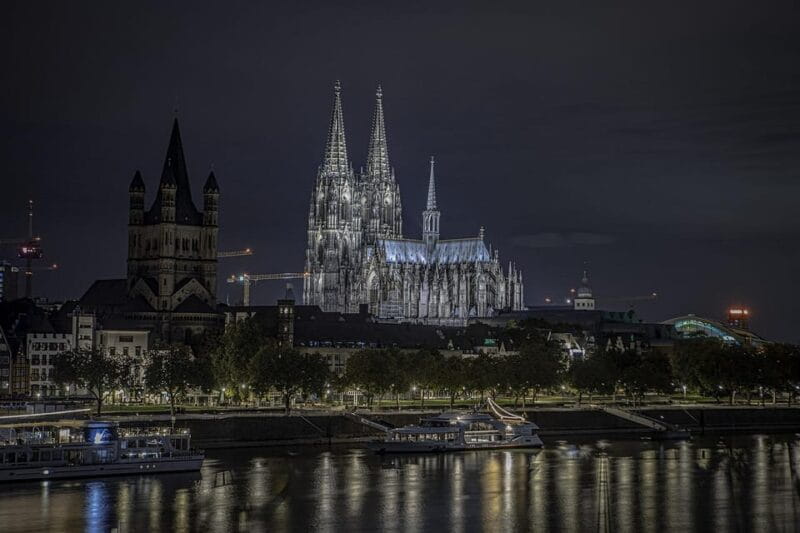From Amsterdam: Cologne Keulen Tour with Private Driver - FAQ