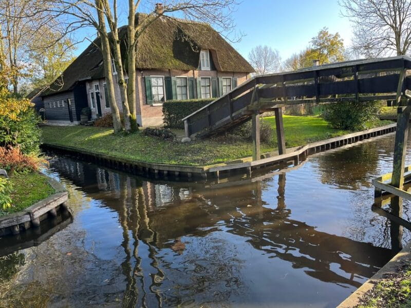 From Amsterdam: Giethoorn Small Group Tour with Boat Ride - Who Would Love This Tour?