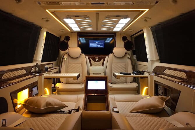 From Antalya Airport to Antalya Hotels VIP Transfer - Why Choose a VIP Transfer in Antalya?