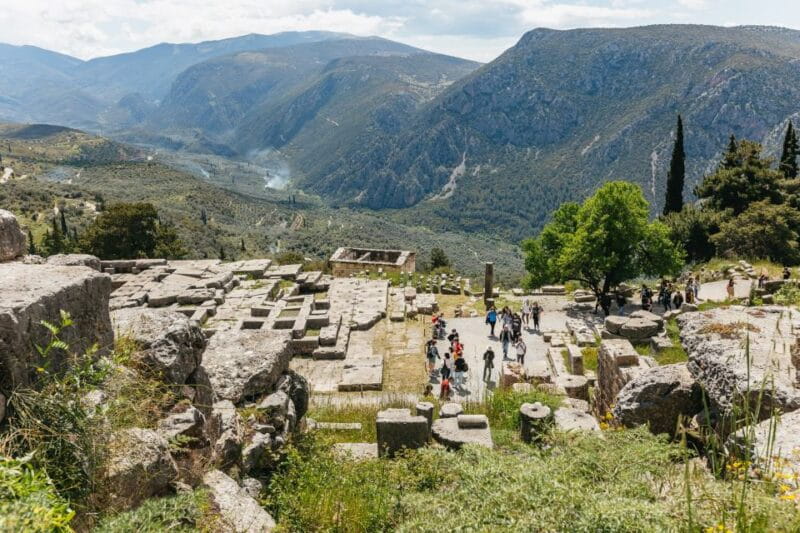 From Athens: Day Trip to Delphi & Arachova with Audio Guide - The Sum Up: Who Will Love This Trip?