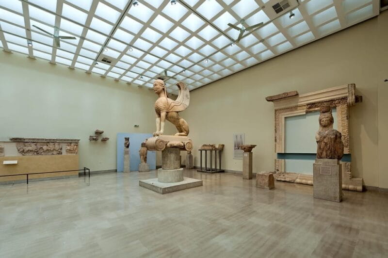 From Athens: Delphi and Arachova Private Tour - Who Should Consider This Tour?