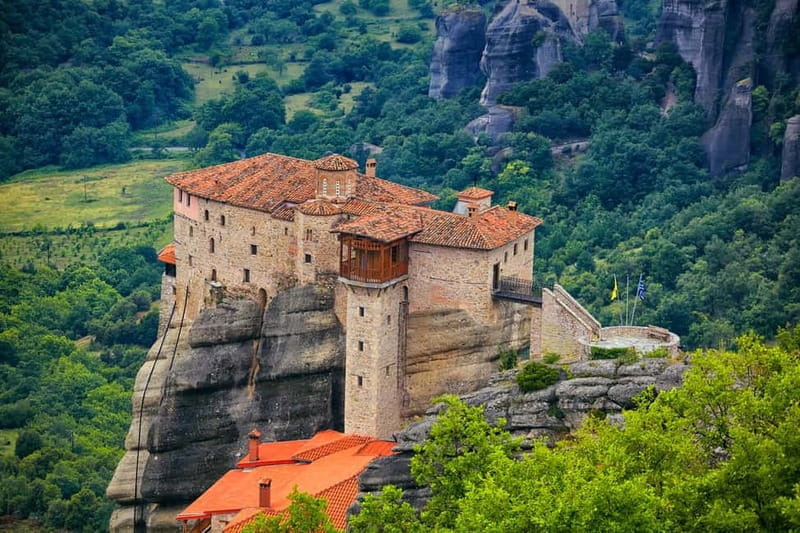 From Athens: Meteora Monasteries and Hermit Caves Tour - Key points / Takeaways
