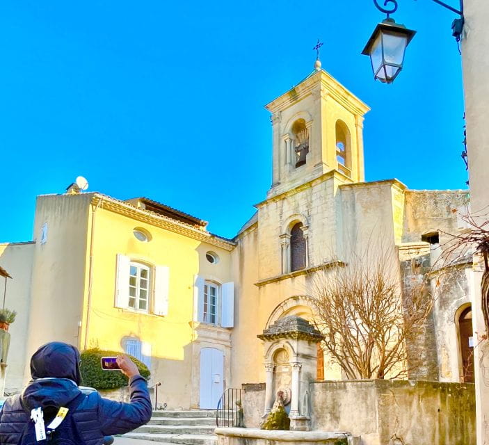 From Avignon: Day Trip to Aix En Provence Market & Luberon - Provençal Picnic Experience