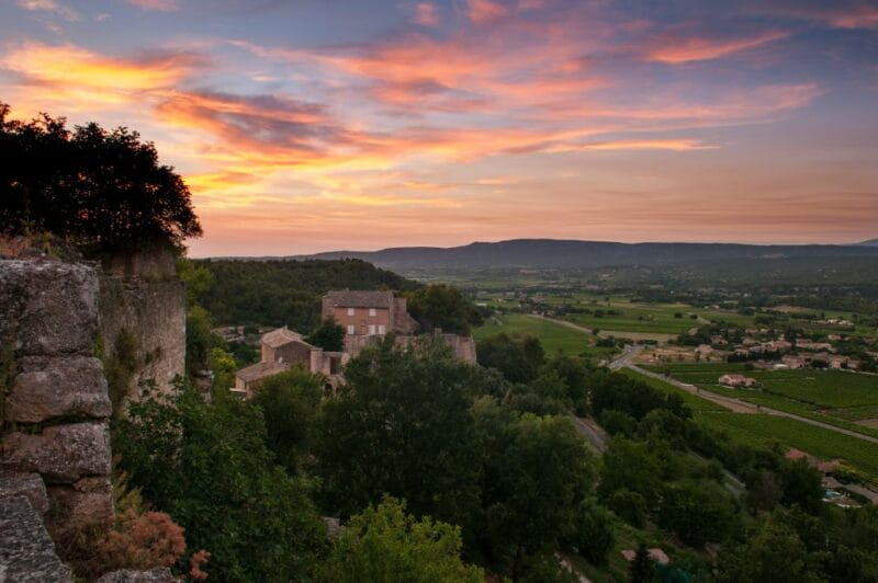 From Avignon: Luberon Villages Day Tour - Key points / Takeaways