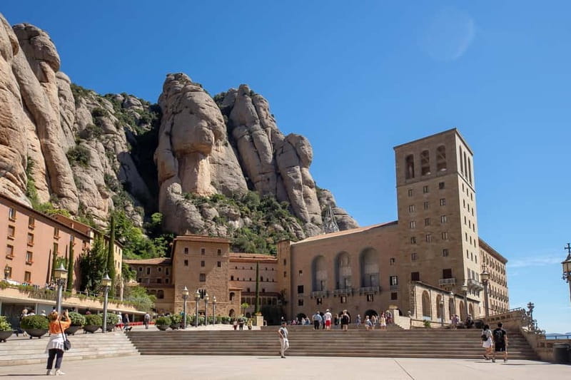 From Barcelona: Montserrat, Girona & Costa Brava in 2 days - FAQ