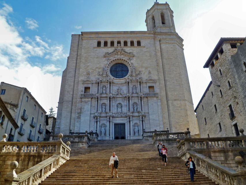 From Barcelona: Private Full-Day Girona & Sitges Guided Tour - Inclusions and Exclusions