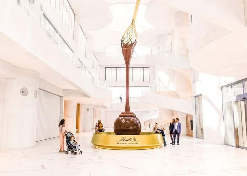 From Basel: Private Zurich Tour,Cruise and Lindt Chocolate - Exploring Zurich: An Authentic Swiss Day