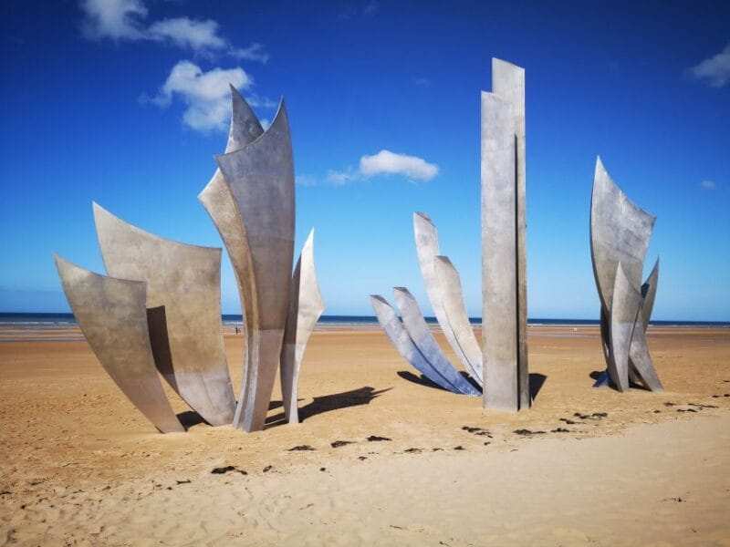 From Bayeux: American D-Day Sites in Normandy Full-Day Tour - Pointe du Hoc: Cliffs of Courage